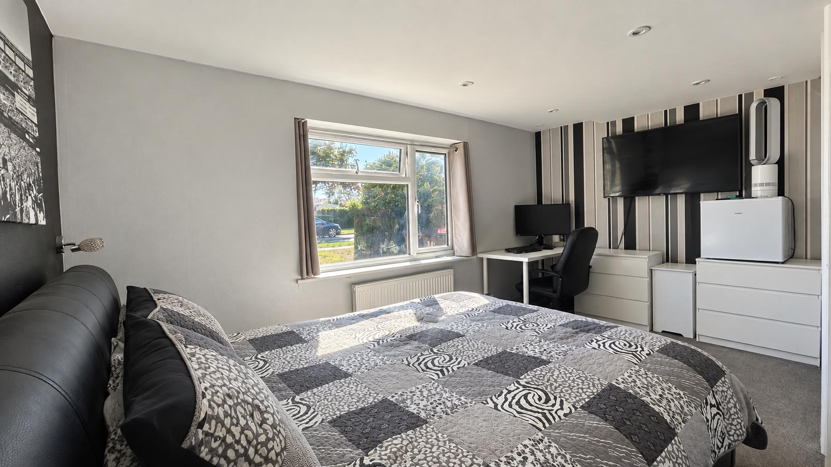 Windmill Hill Drive, Bletchley, Milton Keynes